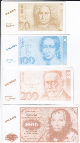 Spielwarengeld 100 200 - 50,,